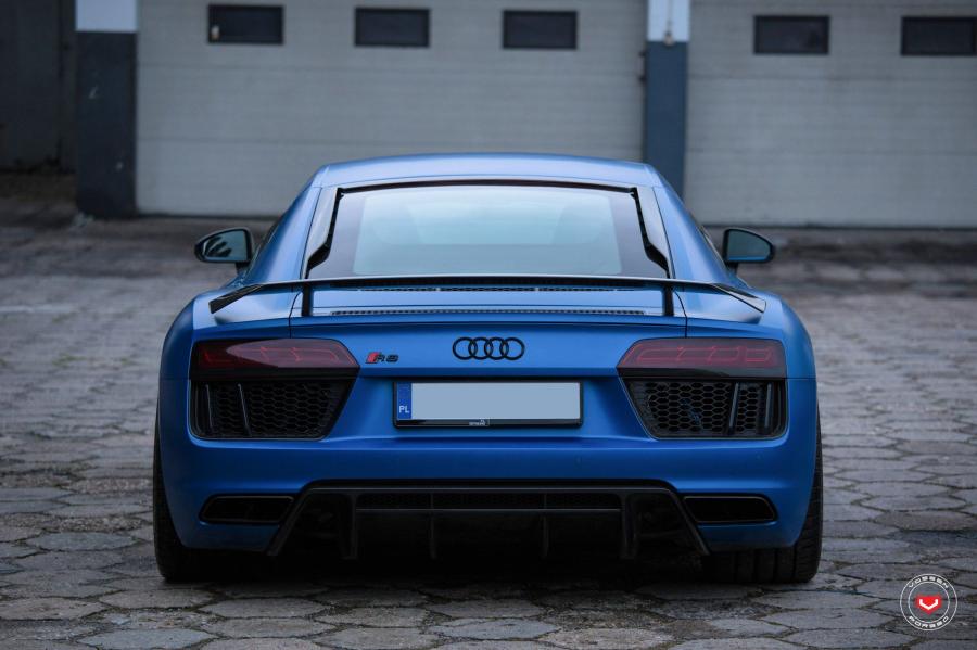  Audi R8 V10 on Vossen Wheels (CG-209T) 2018 года  (фото 22 из 33)